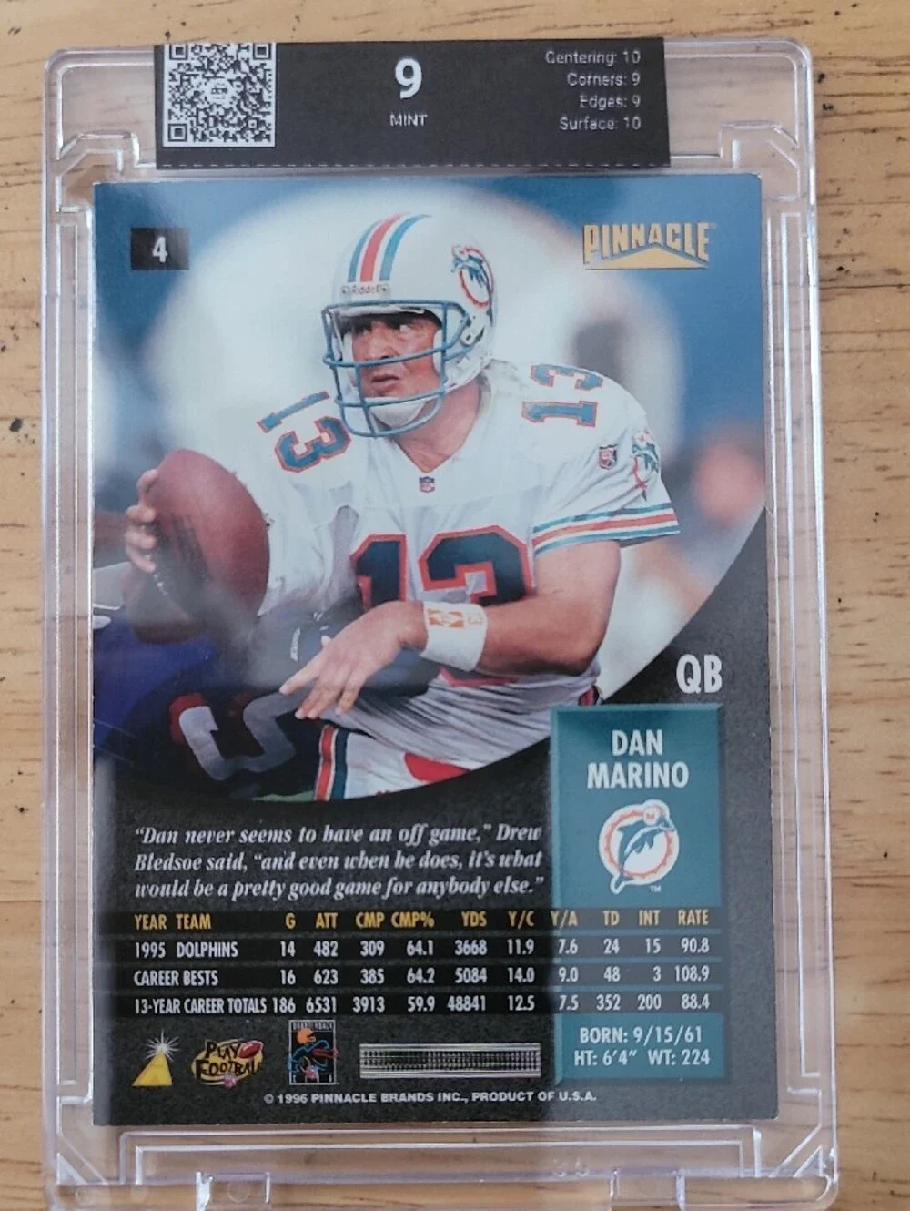 Pinnacle 1996 Dan Marino DCM Graded Mint 9